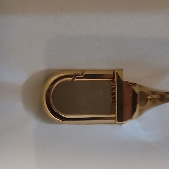 NEW Baublebar Disney MICKEY MOUSE Gold Bag Charm Keychain - Picture 3 of 7